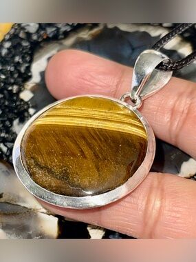 Round Tiger Eye Crystal Pendant 2”